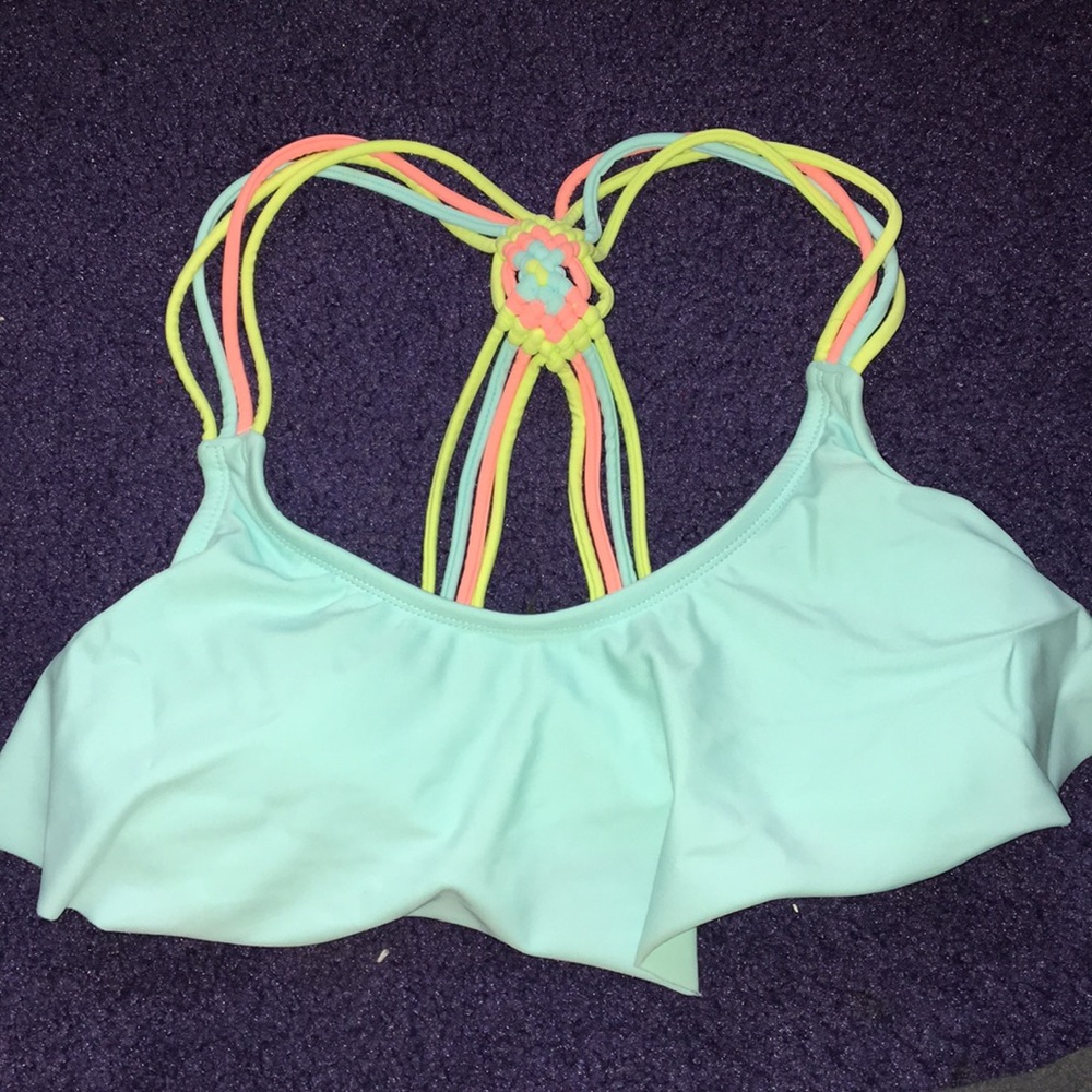 Flounce swim top